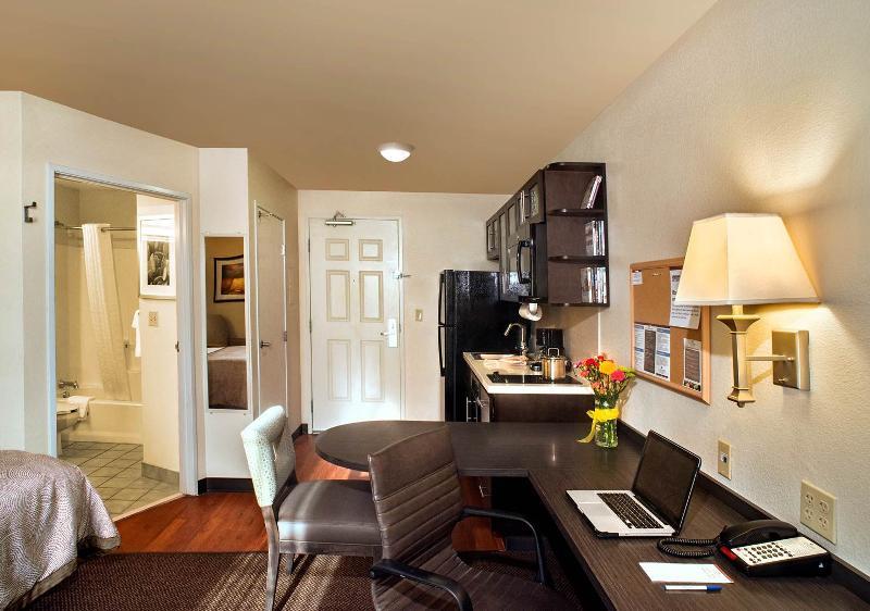 Candlewood Suites Austin-Round Rock By Ihg Екстериор снимка